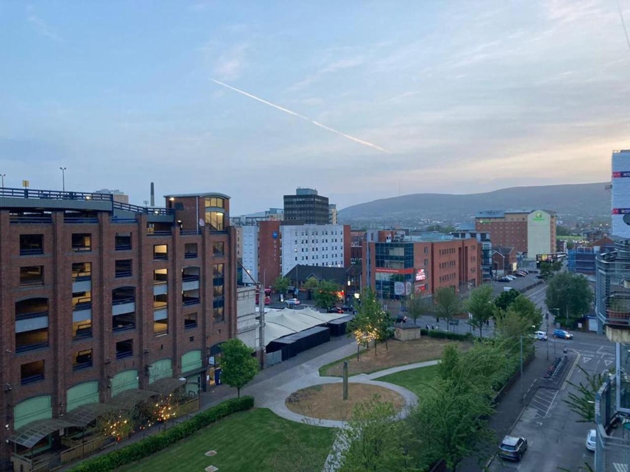 Little Victoria Apartments Belfast Buitenkant foto